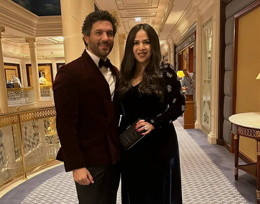 إيمي سمير غانم تحتفل بعيد زواجها