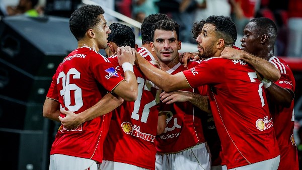 الأهلي أمام شبيبة القبائل