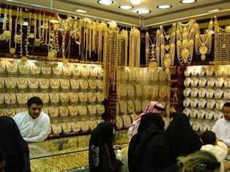 أسعار الذهب والفضة اليوم في السعودية