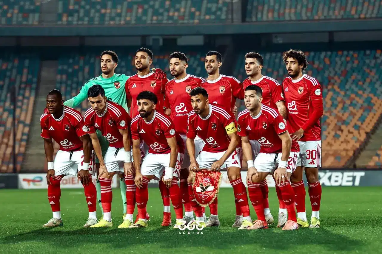 الأهلي يعلن قائمة مباراة الزمالك