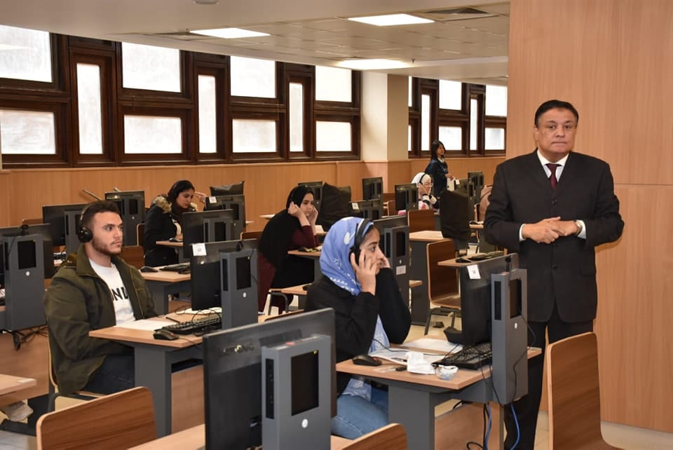 جامعة عين شمس