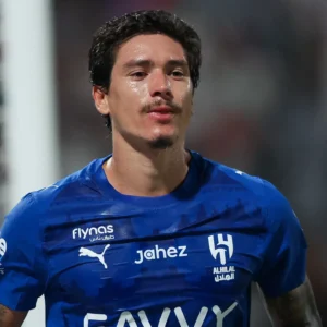 اسم داروين نونيز يظهر في مفاوضات برشلونة والهلال